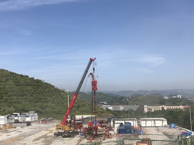 堅持問題導向,深入推進能源革命